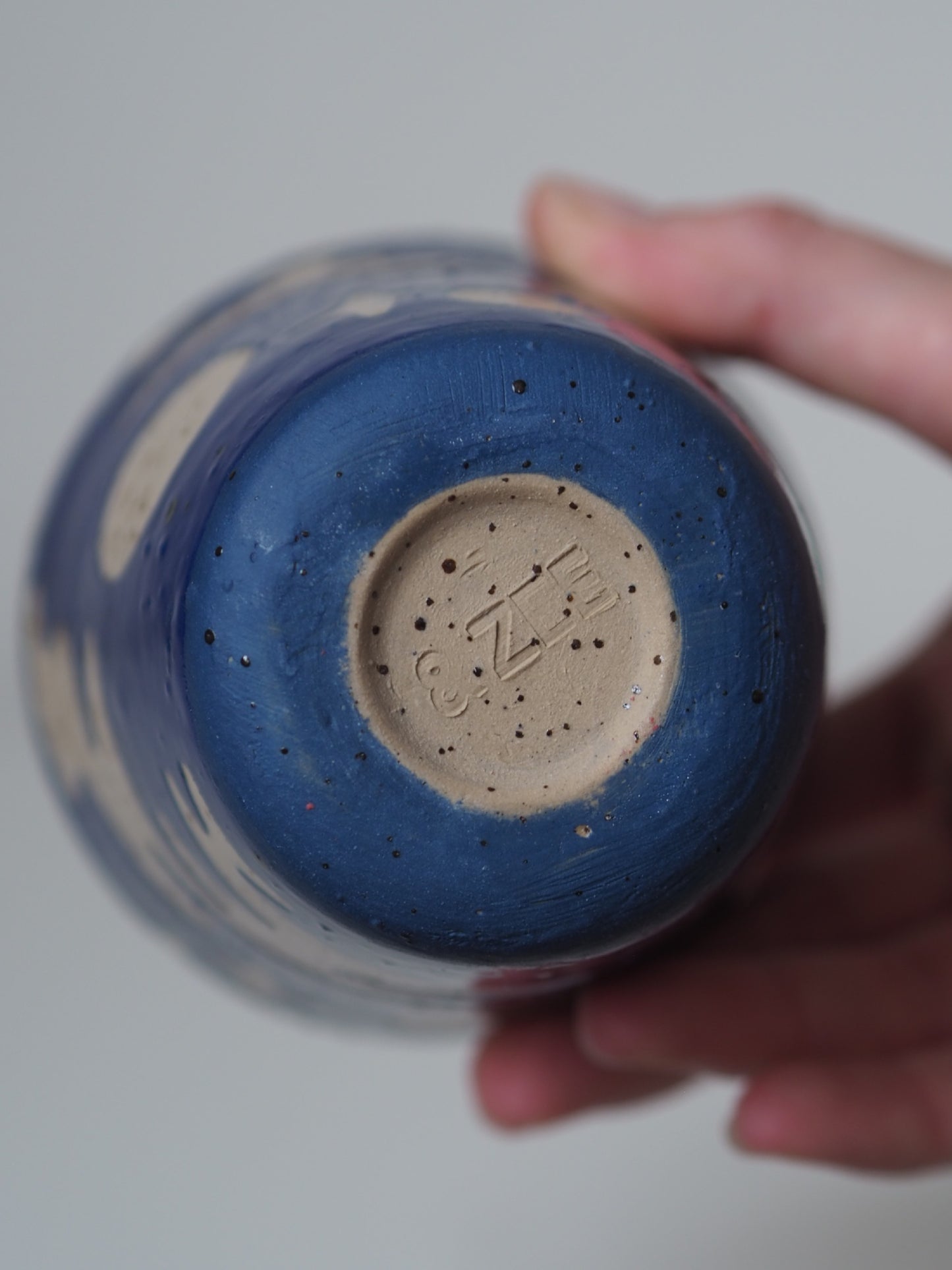 A(m)phora blue & spots